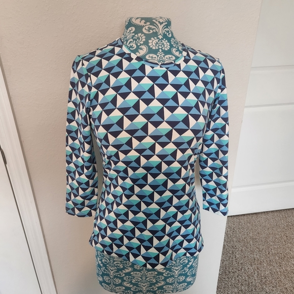 J.mcLaughlin top - Picture 4 of 6